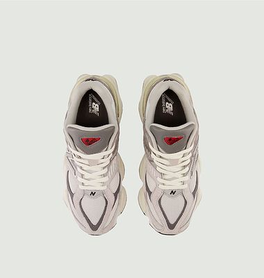 Sneakers U9060