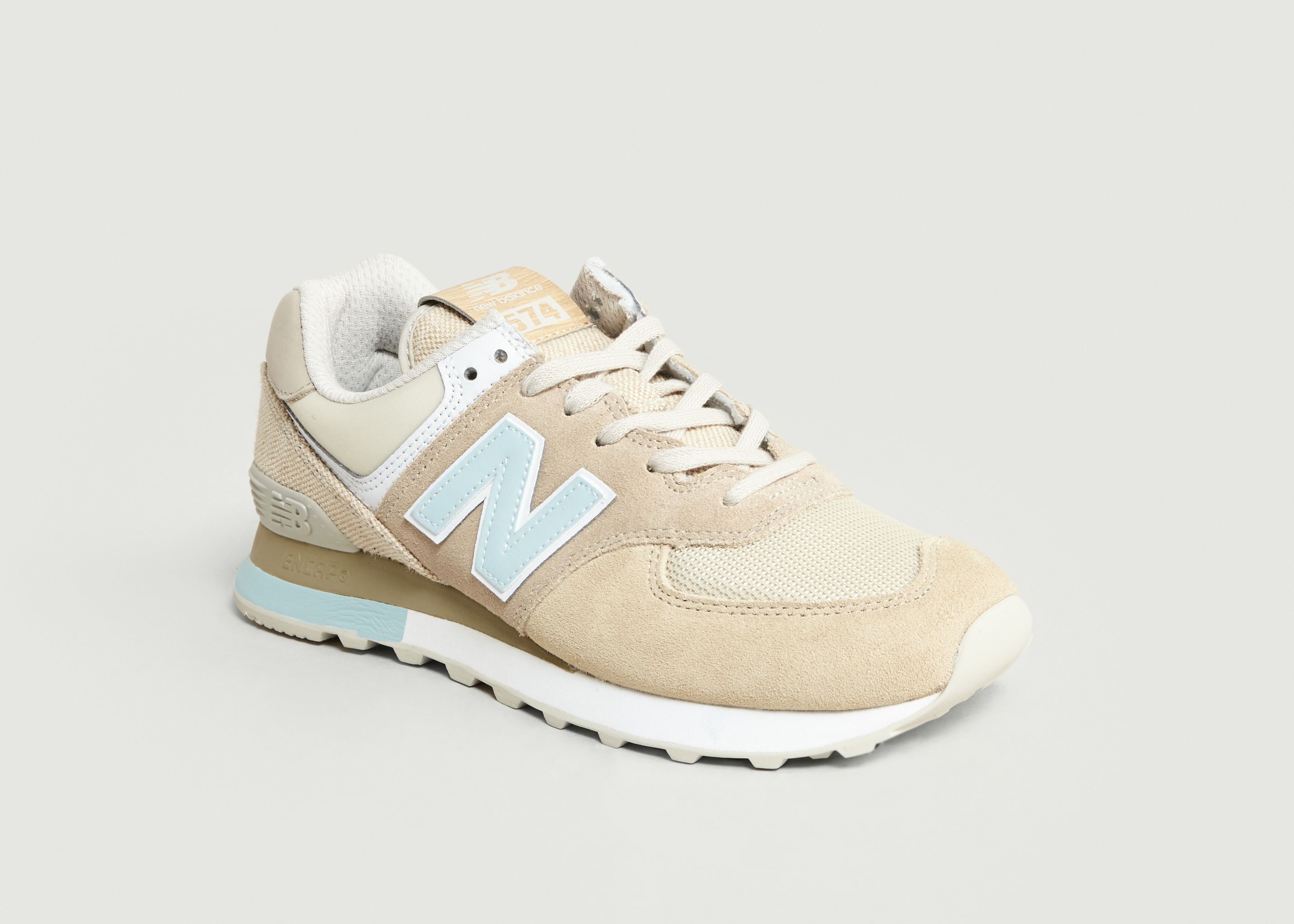 trainers with n on side