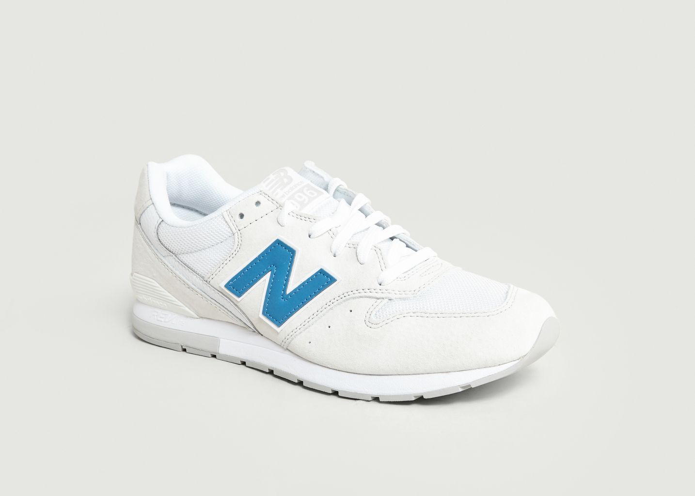 trainers with n on side