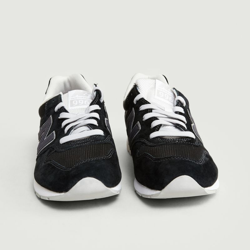 new balance revlite trainers