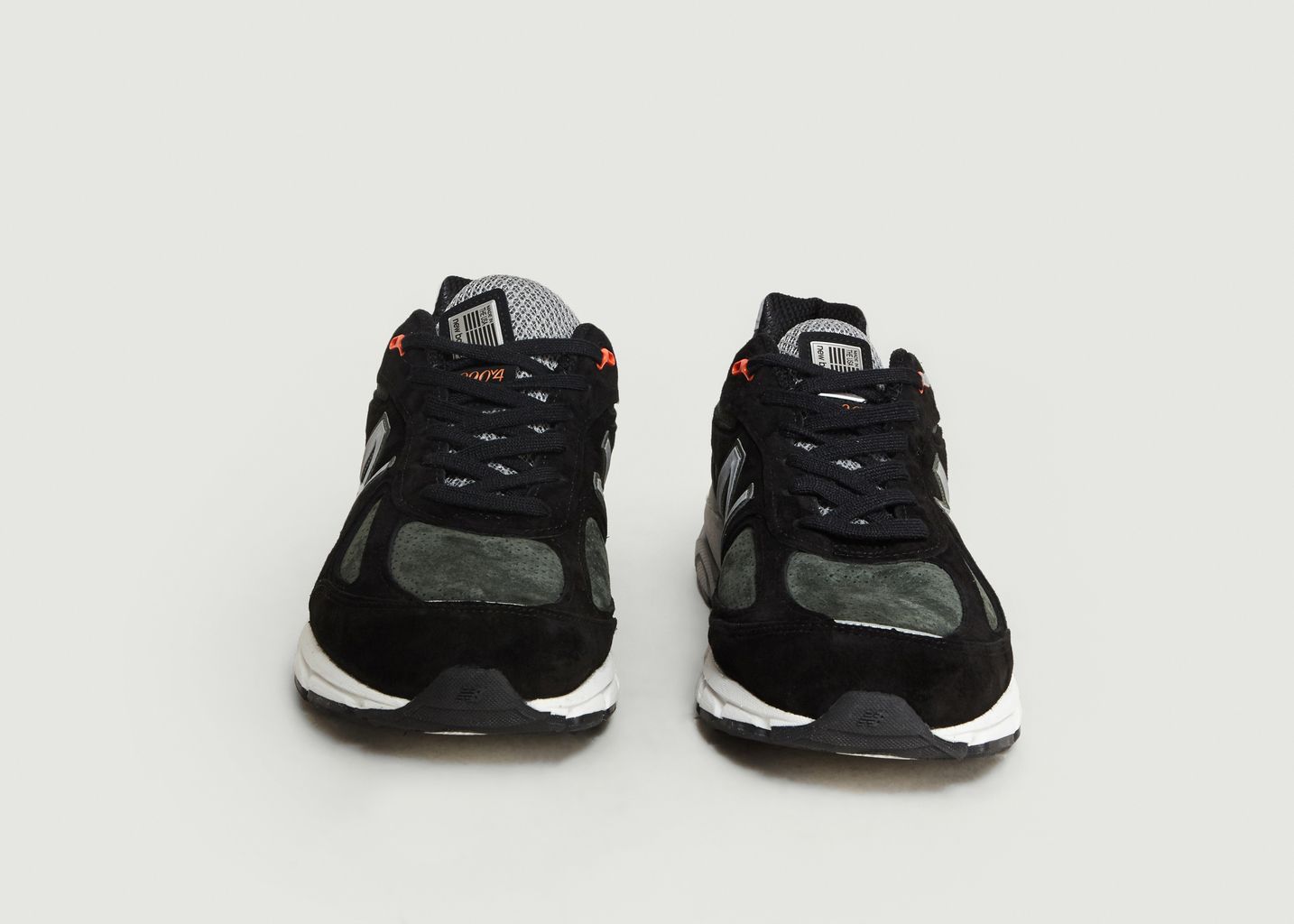 new balance m900