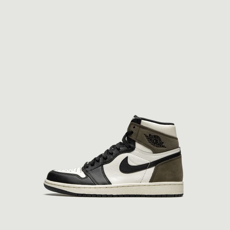 Air Jordan 1 High Dark Mocha - Nike