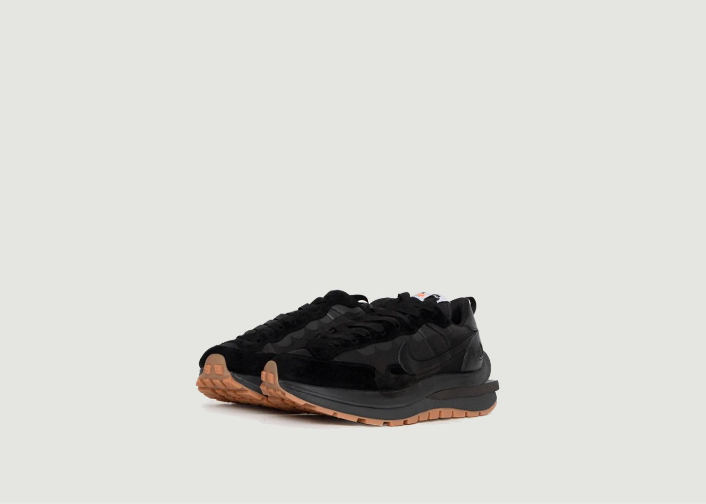 Vaporwaffle Sacai Black Gum - Nike