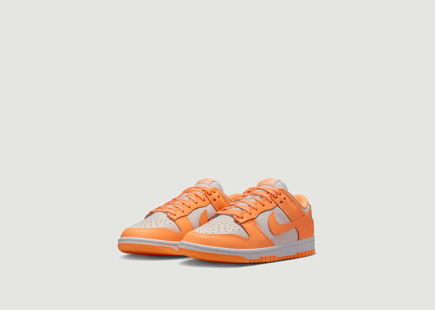 Dunk Low Peach Cream - Nike