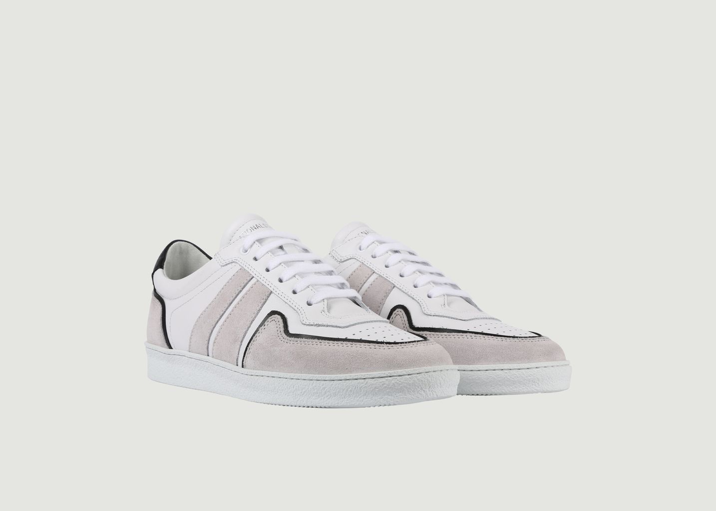 Sneakers Edition 6 Piping - National Standard