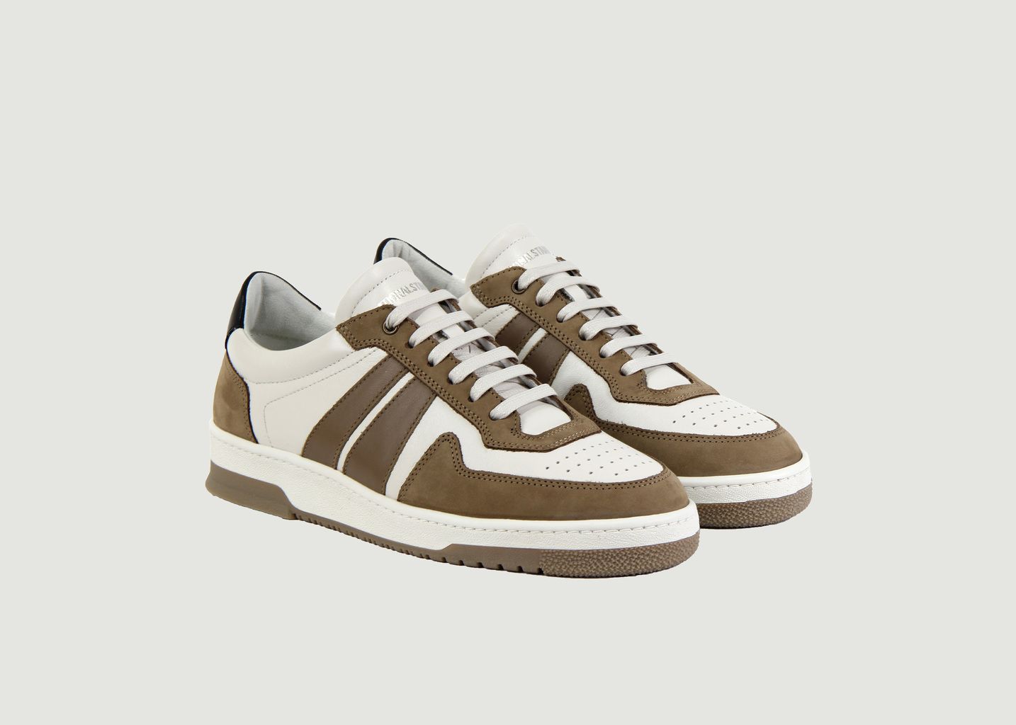 Sneakers Edition 6 Low - National Standard