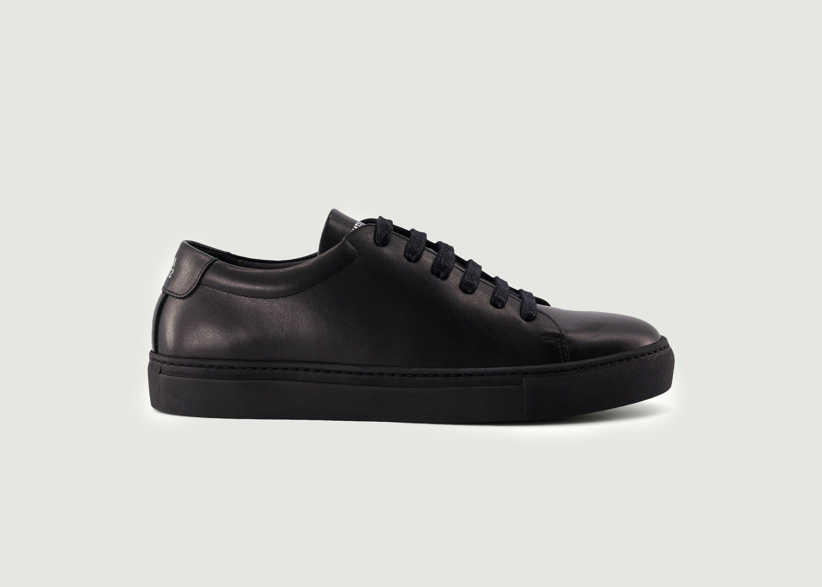 Edition 3 Monochrome sneakers - National Standard