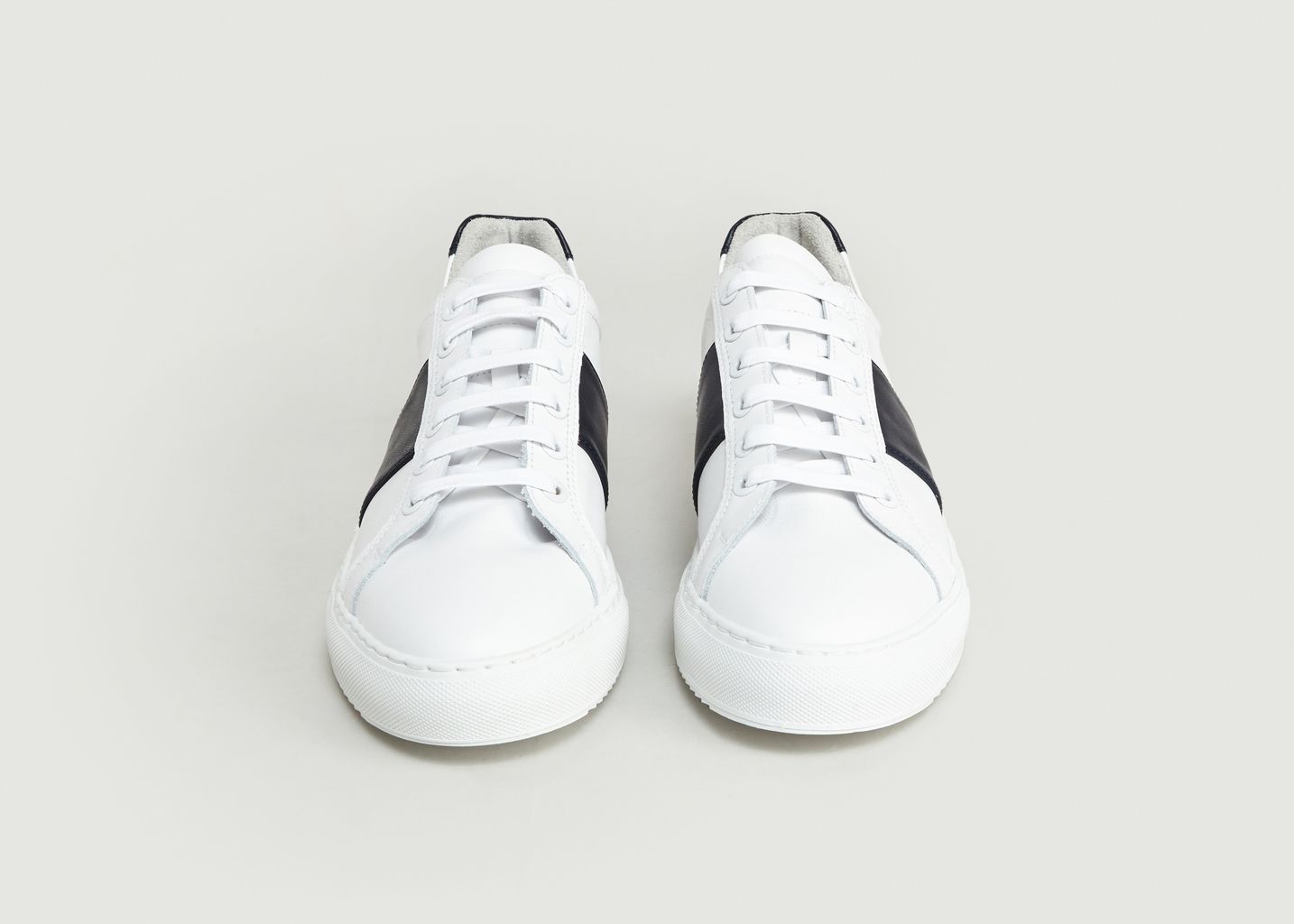 Sneakers Edition 4 - National Standard