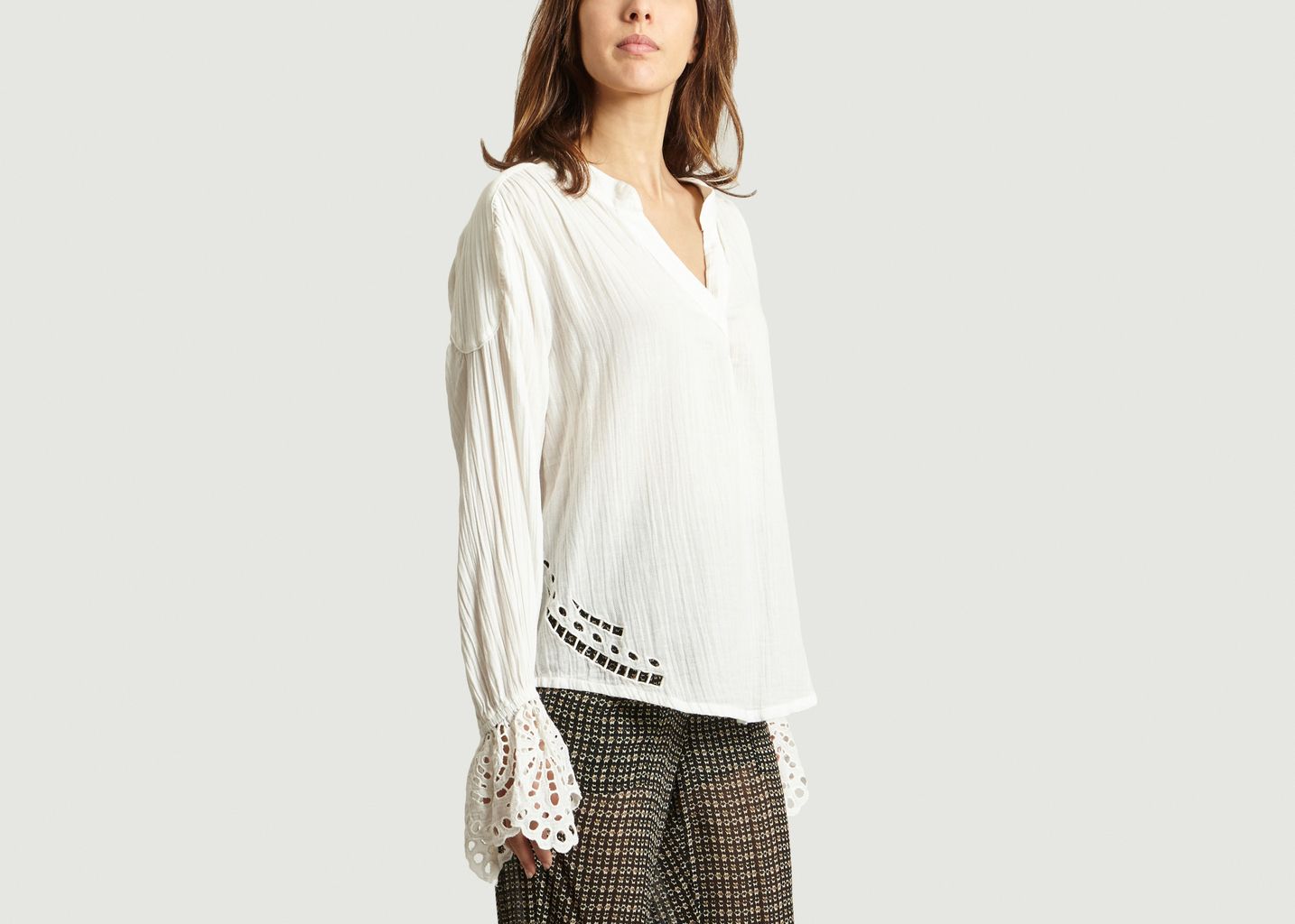 Embroidered Blouse - NUE 19.04