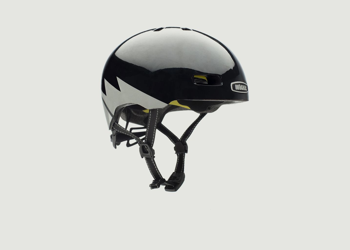 Helmet Street - Nutcase