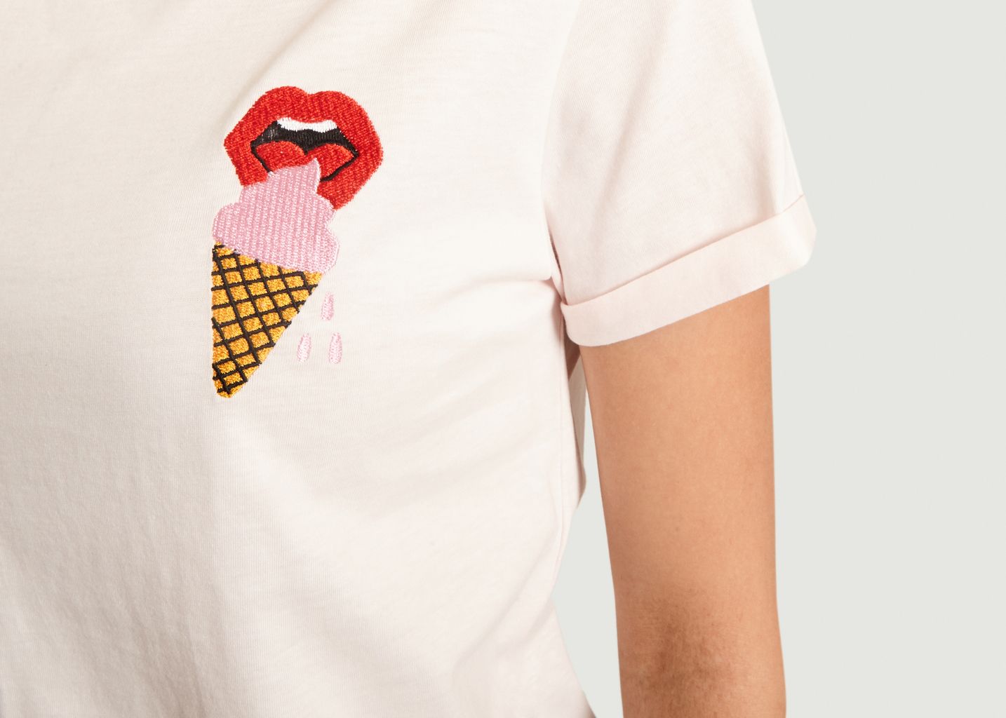 Lips T-Shirt - Olow