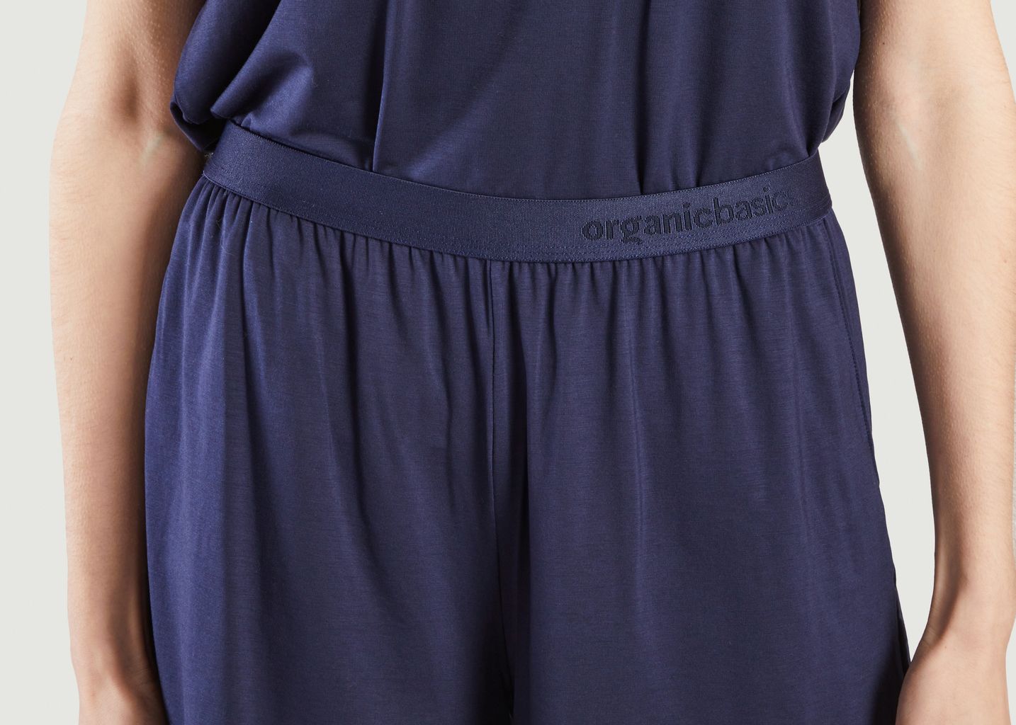 Marineblaue Tencel-Shorts - Organic Basics