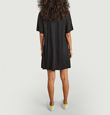 Robe t-shirt noire légère en tencel