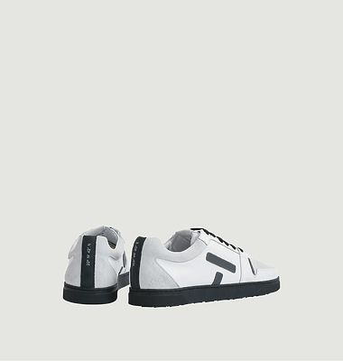 Sansaho Sneakers