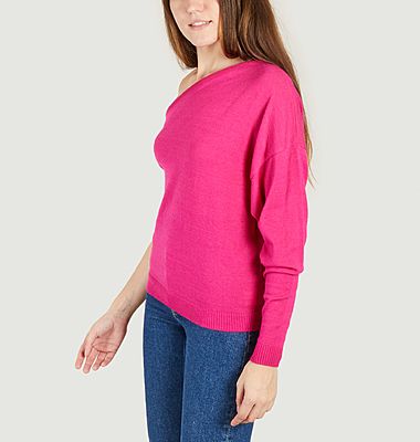 One-sleeve sweater