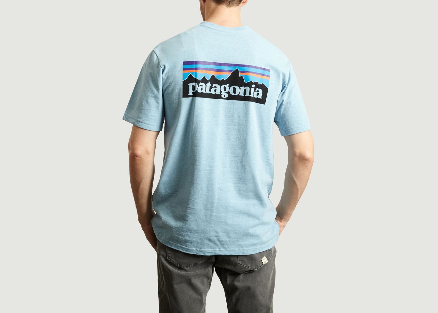 T-shirt P6 Logo - Patagonia