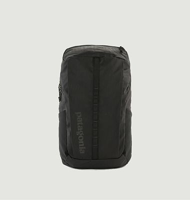 Black Hole Pack 25L backpack