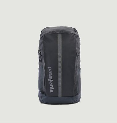 Black Hole Pack 25L backpack