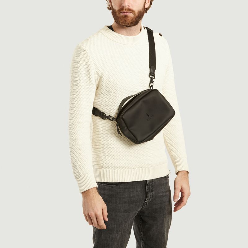 CELINE Classic Box Leather Shoulder Bag | COCOON
