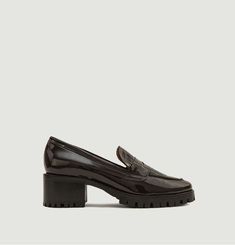 Patent leather moccasin 