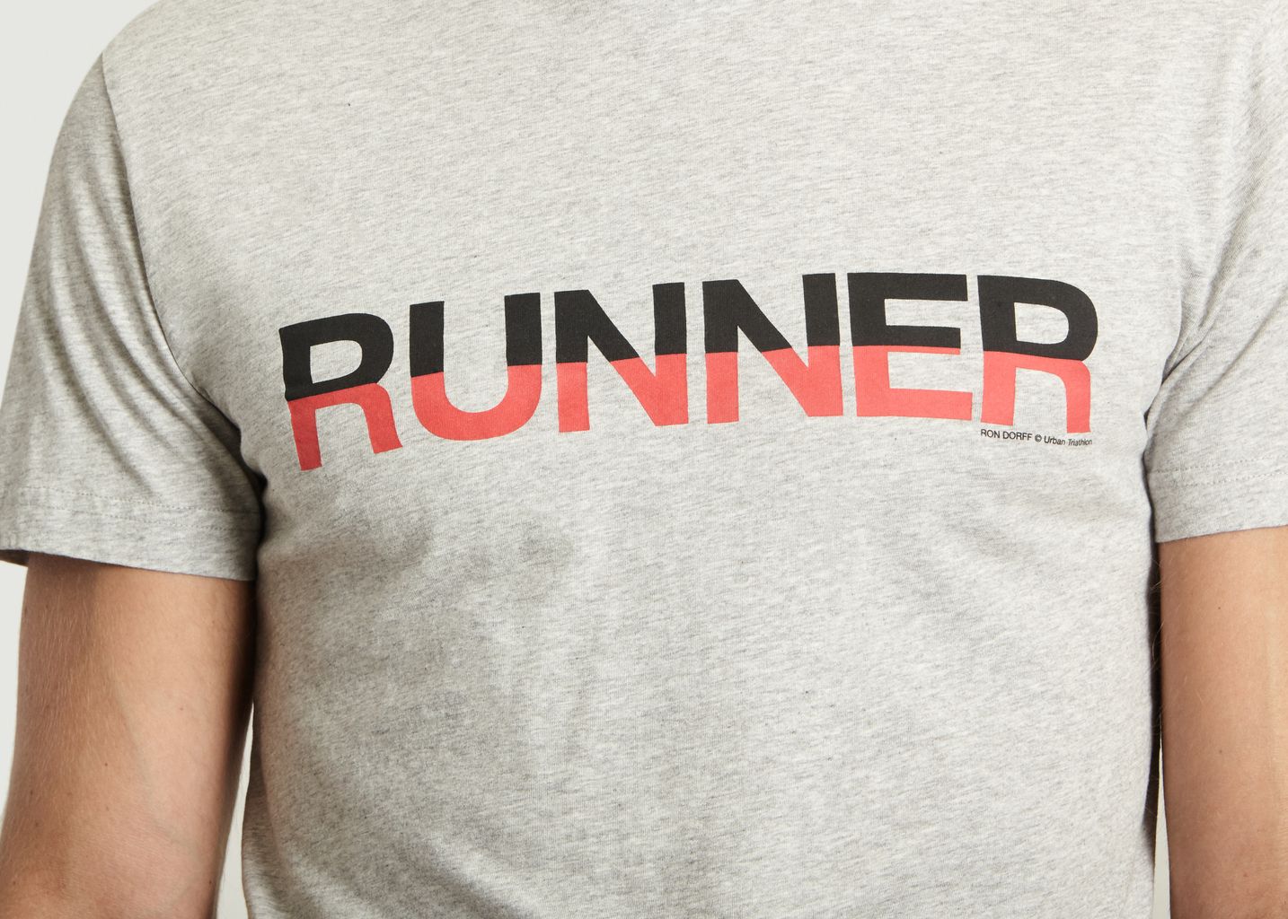 T-shirt Runner - Ron Dorff