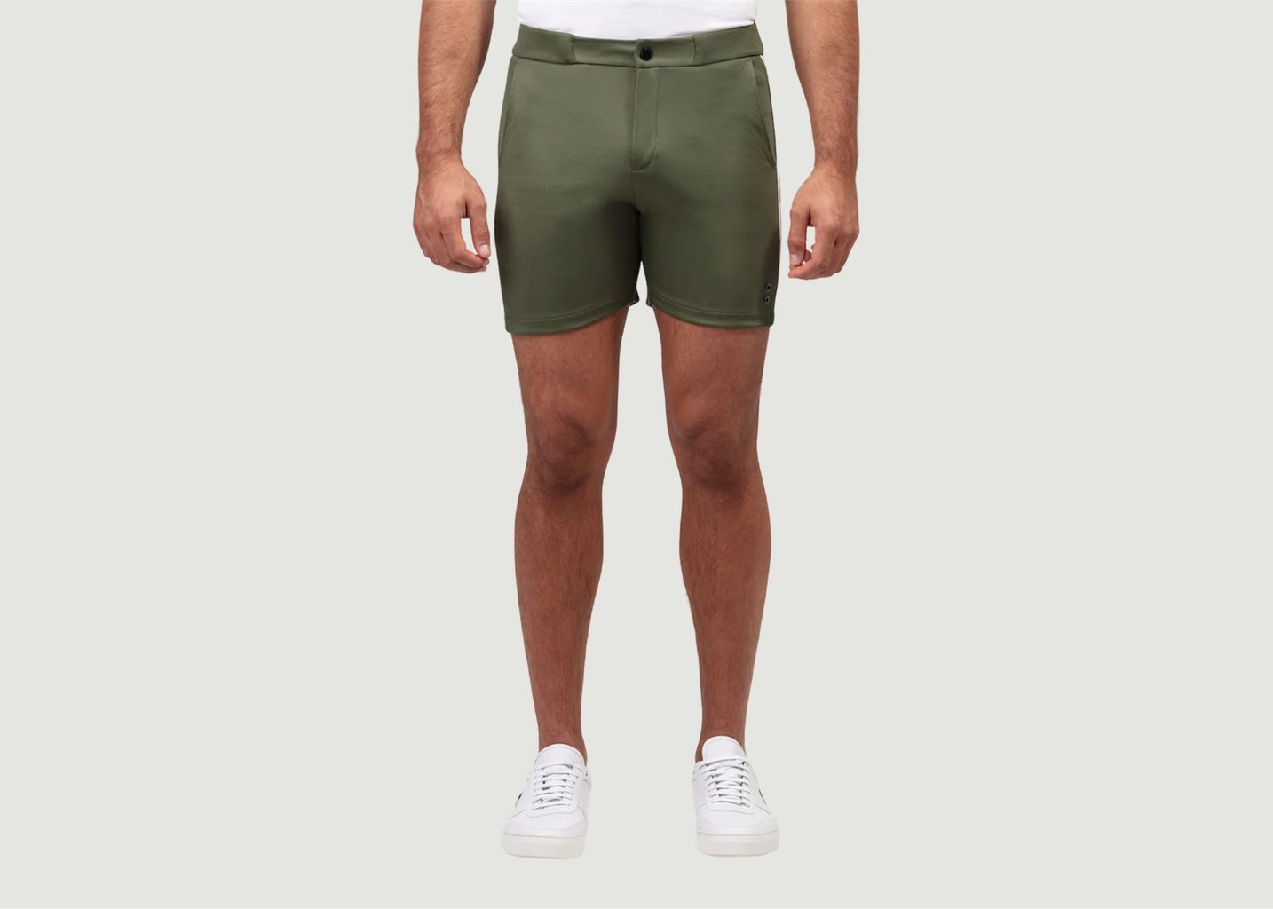 Sports shorts with piping - Ron Dorff