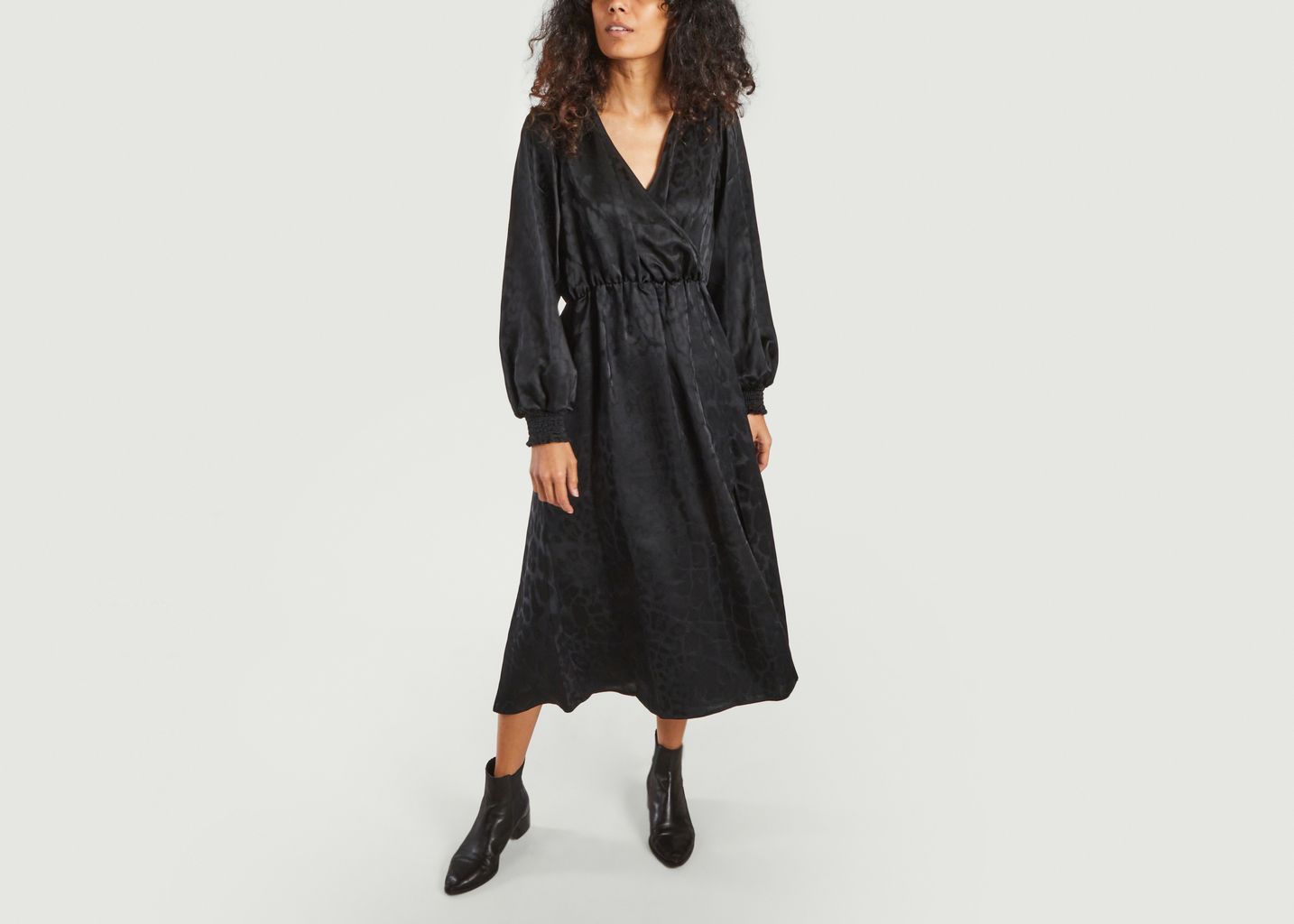 Robe Barrie - Roseanna