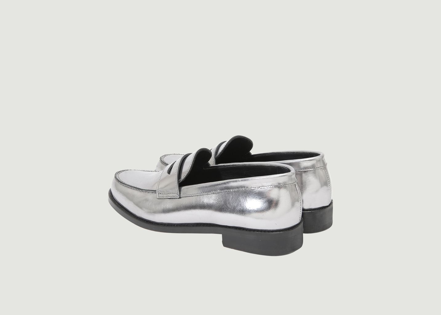 Mocassins en cuir avec patte - Roseanna