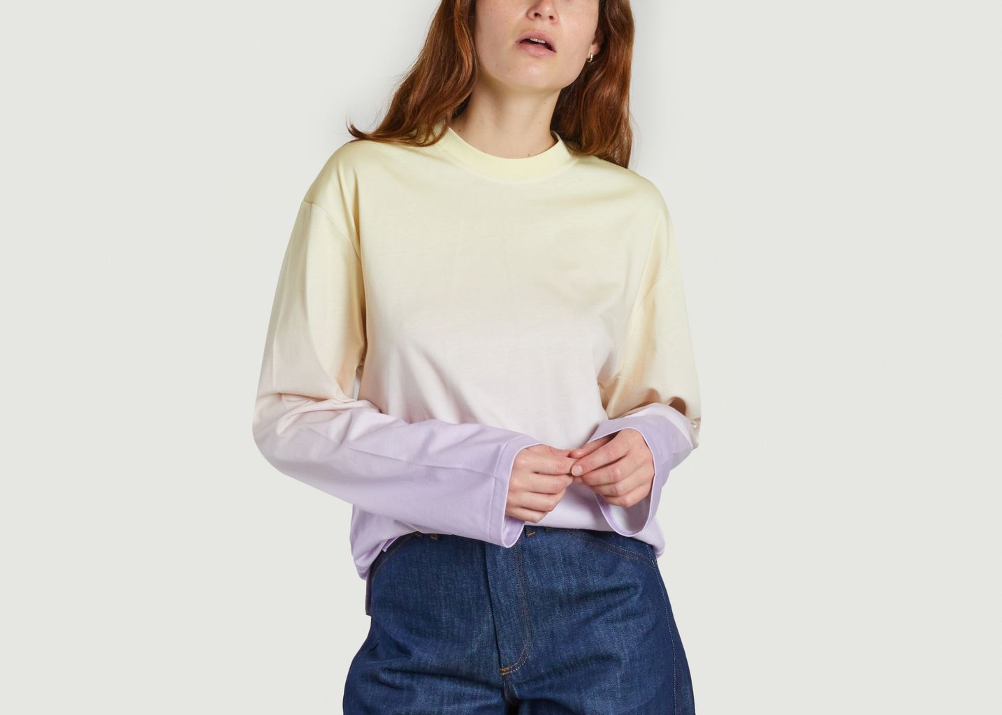 Loose Fitting Long Sleeve T-Shirt in Cherry Gradient - Samsoe Samsoe