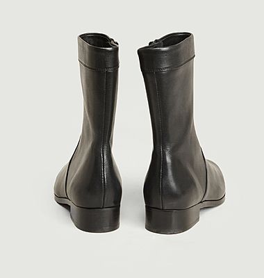 Ecaille leather boots