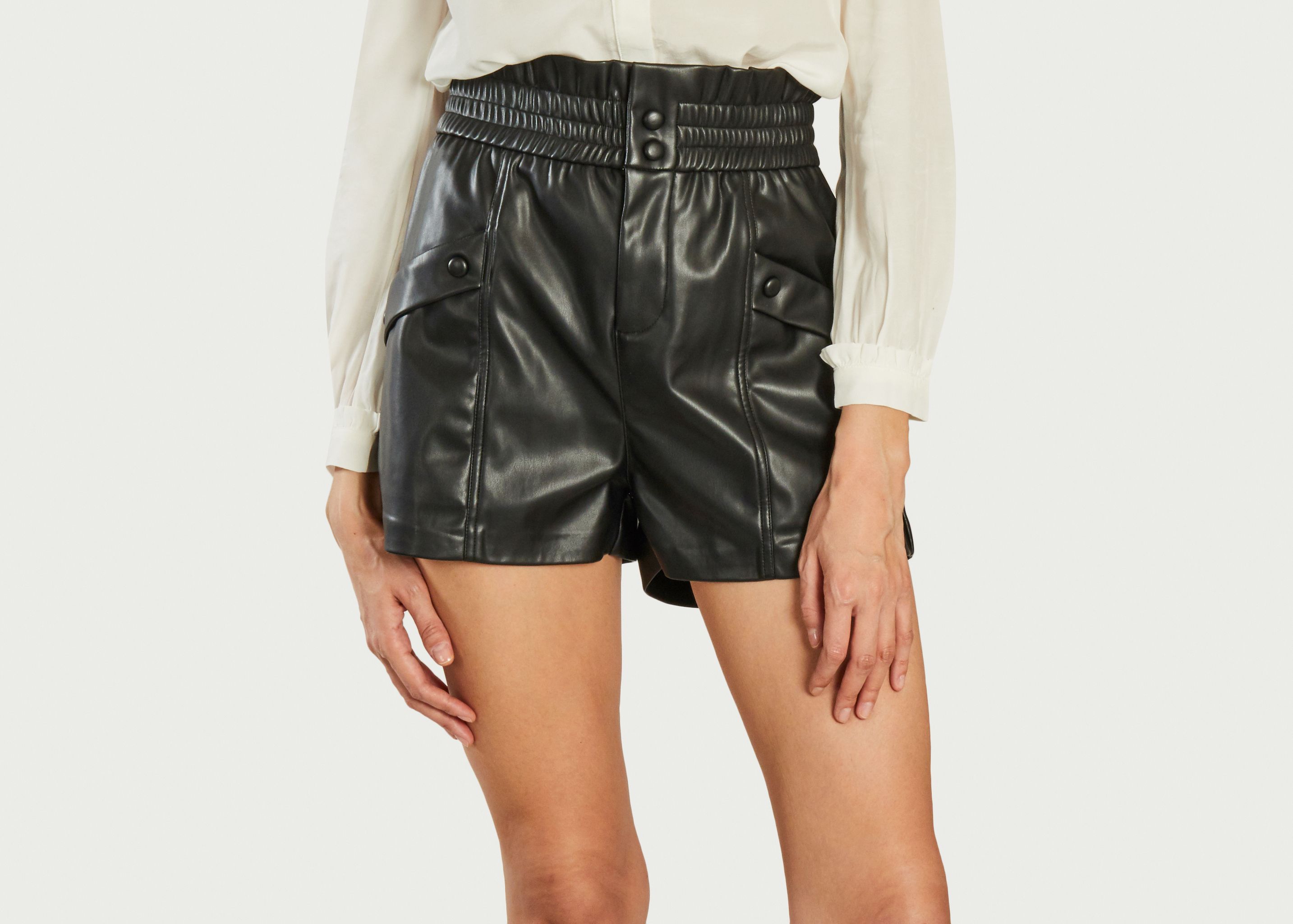 Sale Bob vegan leather paperbag shorts 