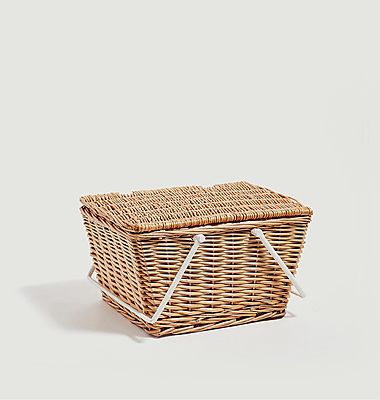 Small woven picnic basket