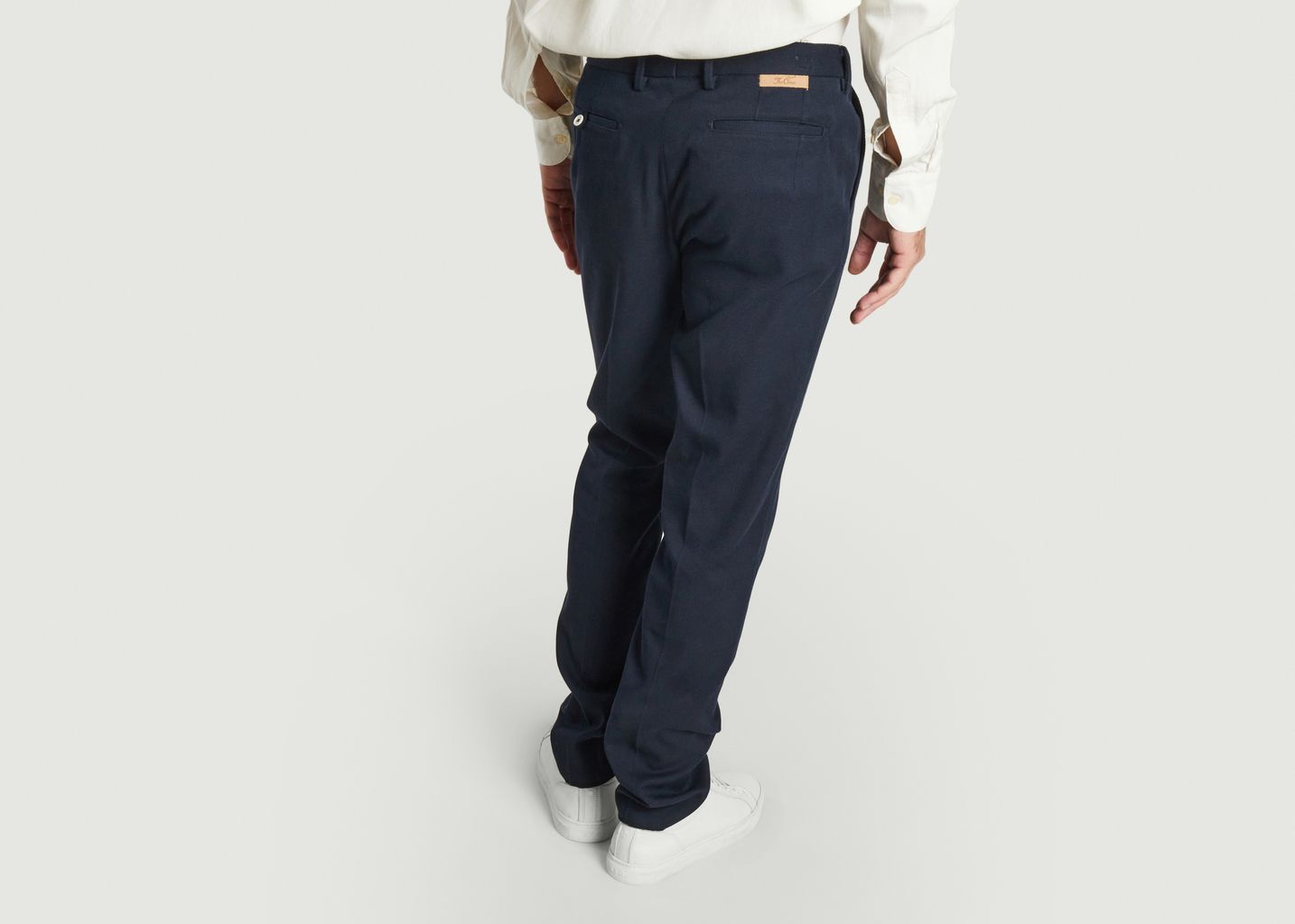 Chinohose TCR2310216 aus Bio-Lyocell.  - The Chino Revived