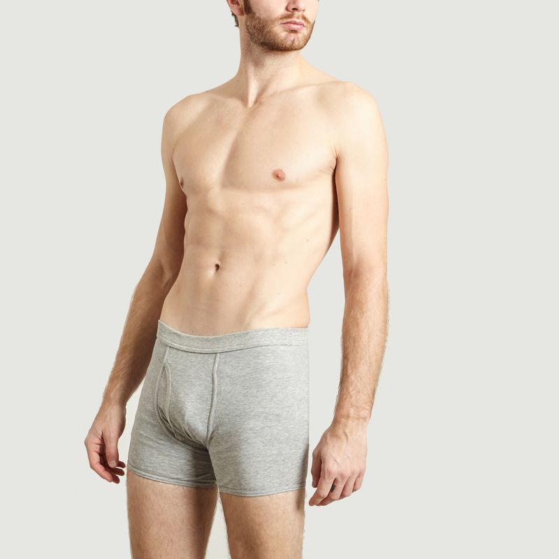 Boxer Willow - The White Briefs