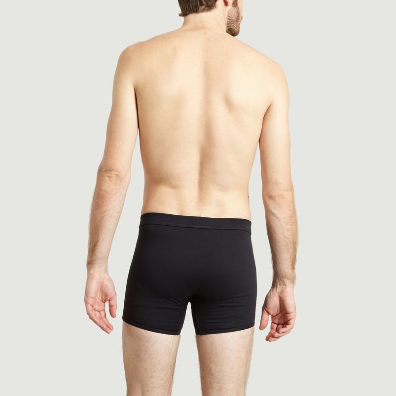 Boxer Willow - The White Briefs