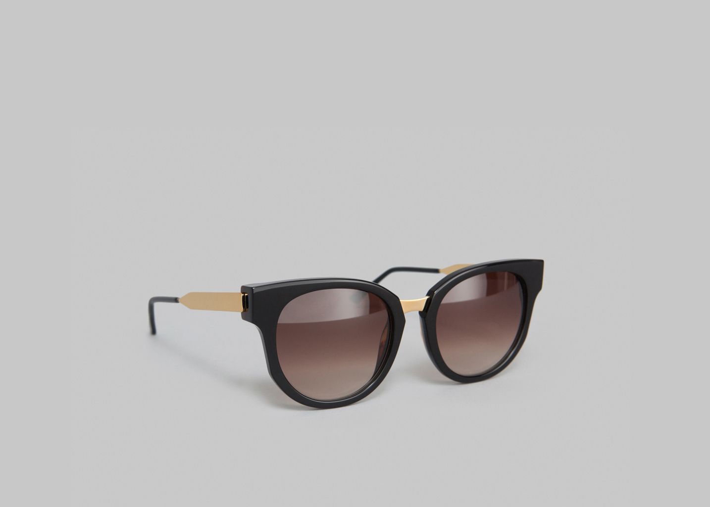 Snobby Suglasses - Thierry Lasry