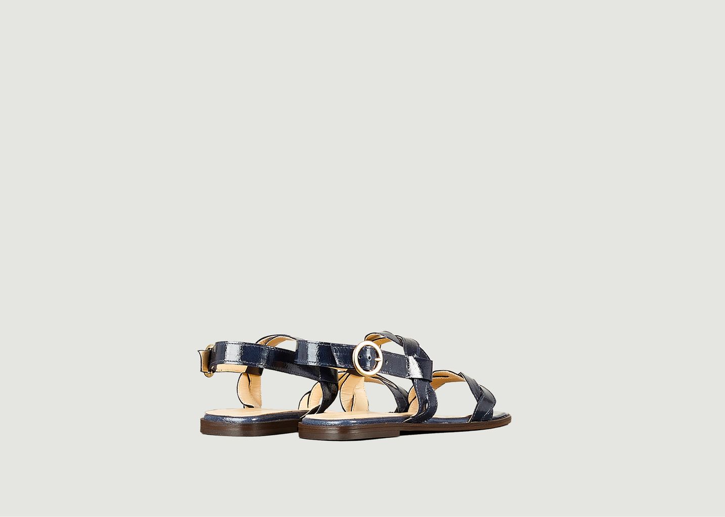 Rhea flat sandal in soft patent leather - Tila March