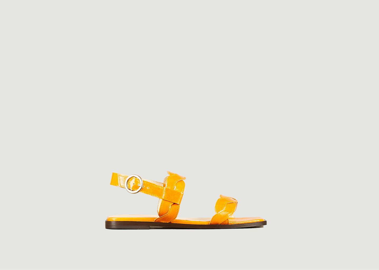Rhea flat sandal in soft patent leather - Tila March