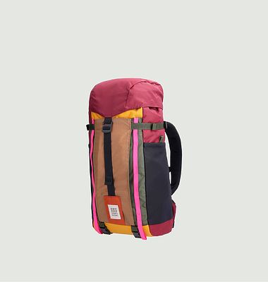 Mountain Pack 16L Backpack 