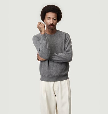 Cashmere Round Neck Sweater