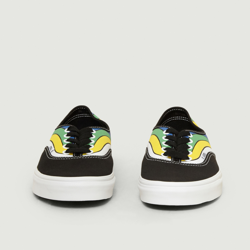 refract authentic