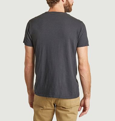 Straight-cut rolled T-shirt