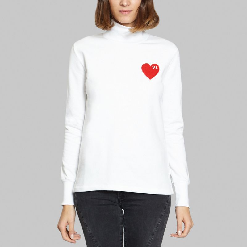 Love Heart Sweatshirt - Ville Lumière