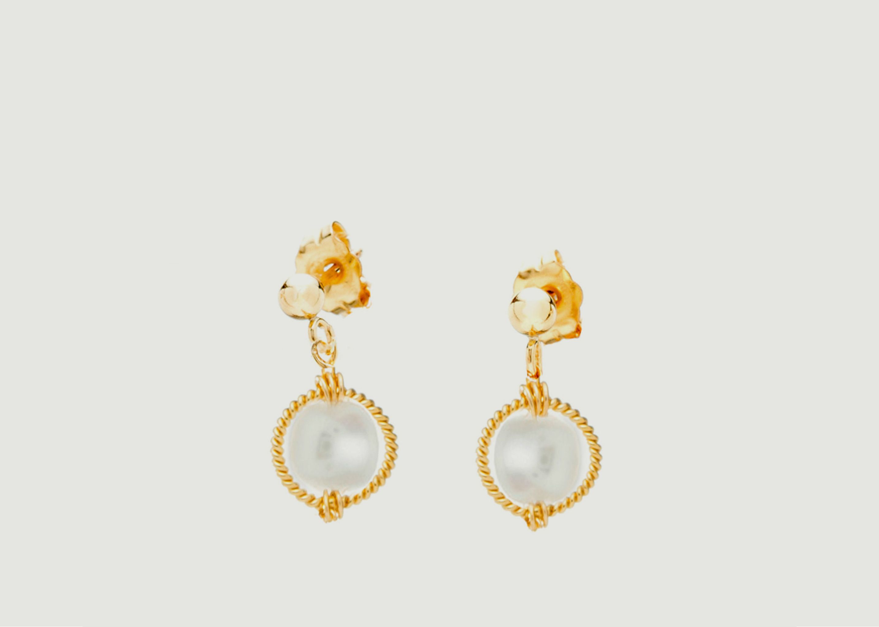 Swan cultured pearls stud earrings - YAY